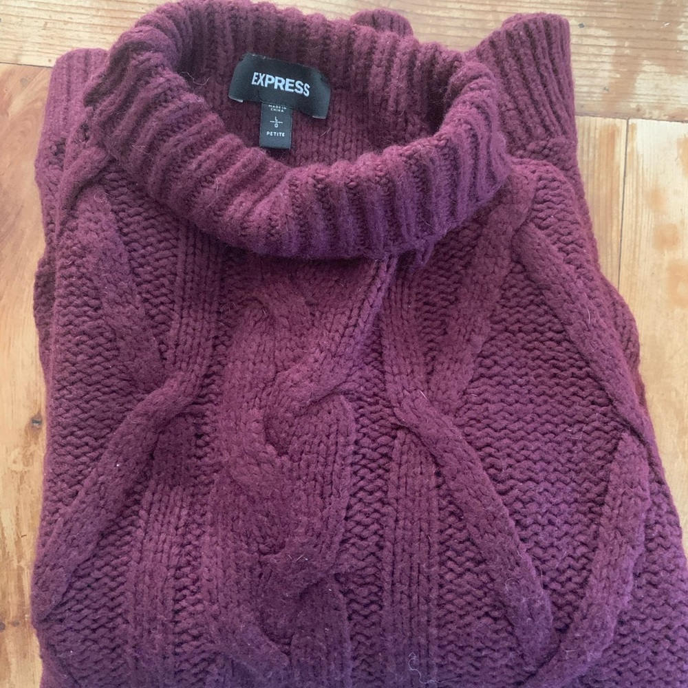 Cable knitted sweater